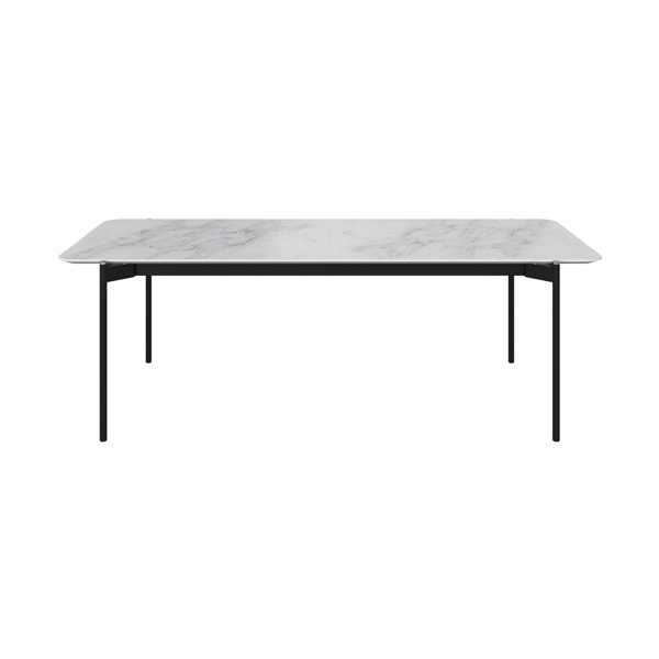 Boconcept – Dining table Augusta